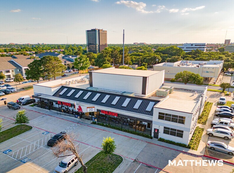1520 Nolan Ryan Expy, Arlington, TX à vendre - Photo de l’immeuble – Image 1 sur 4