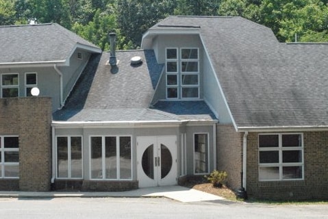 220-N Solomons Island Rd, Prince Frederick, MD à louer - Photo principale – Image 1 sur 1