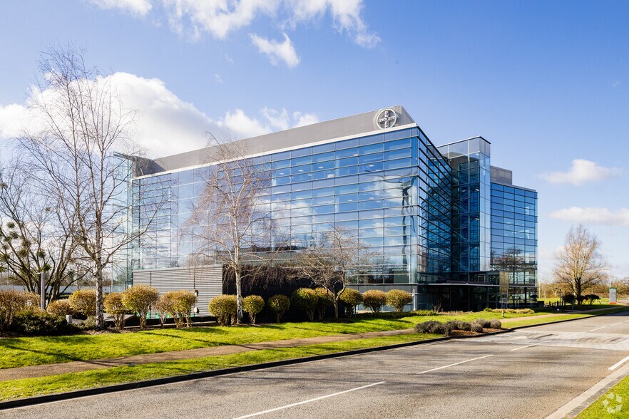 400 South Oak Way, Reading à louer - Photo de l’immeuble – Image 2 sur 2