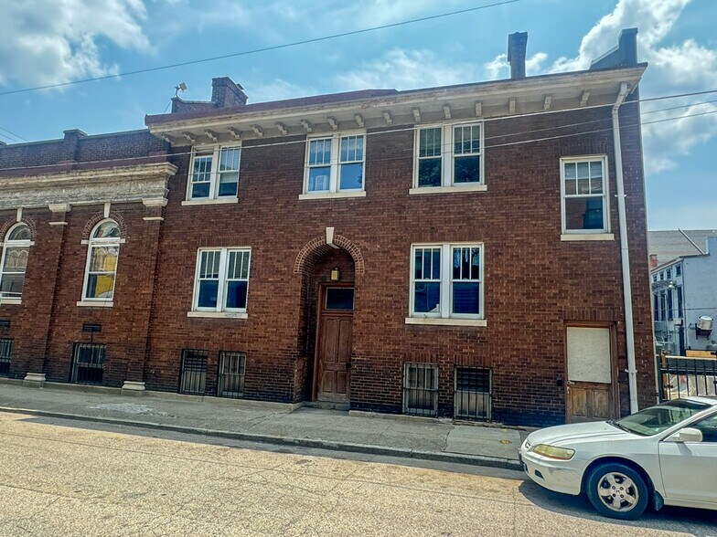 1419 Elm St, Cincinnati, OH à vendre - Photo de l’immeuble – Image 3 sur 27