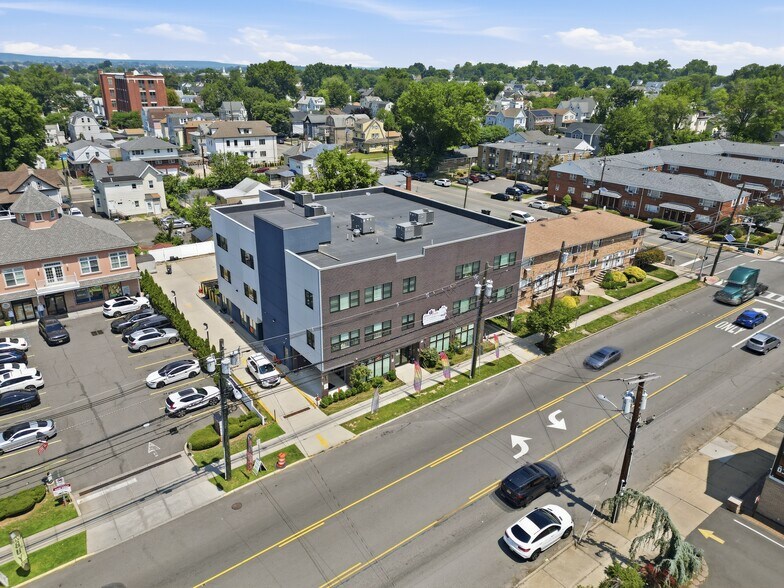 315-321 Crooks ave, Paterson, NJ à vendre - Photo de l’immeuble – Image 2 sur 11