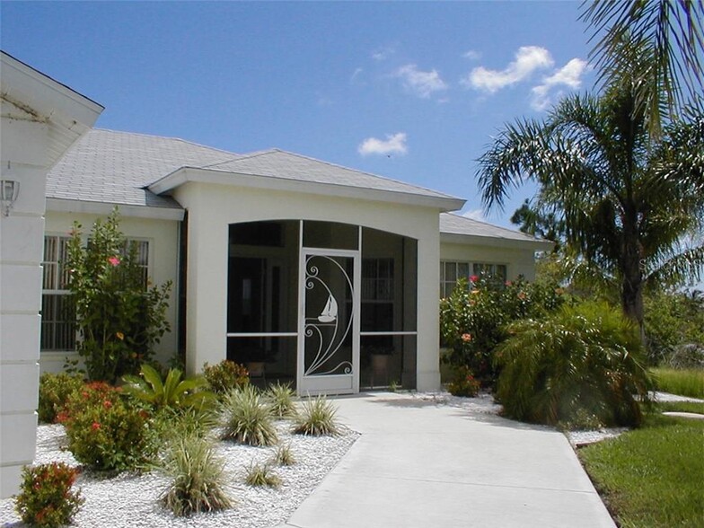 15001 Appleton Blvd, Port Charlotte, FL à vendre - Photo principale – Image 1 sur 18