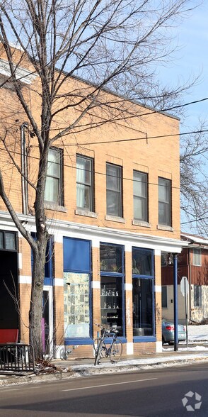 2334 Atwood Ave, Madison, WI à vendre - Photo de l’immeuble – Image 3 sur 4