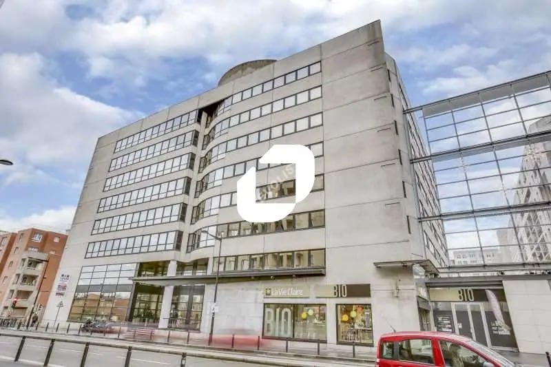 2 Boulevard Vauban, Montigny-le-Bretonneux à louer - Photo de l’immeuble – Image 1 sur 12