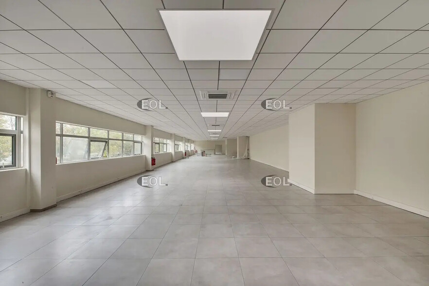 Local d’activités dans Tremblay-en-France à louer - Photo intérieure – Image 3 sur 4