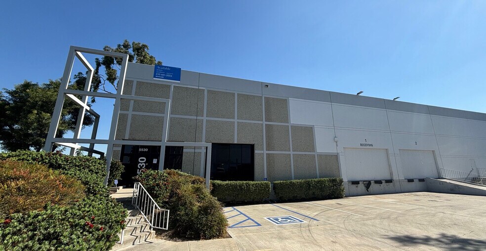 5530-5554 Bandini Blvd, Bell, CA à louer - Photo de l’immeuble – Image 3 sur 14