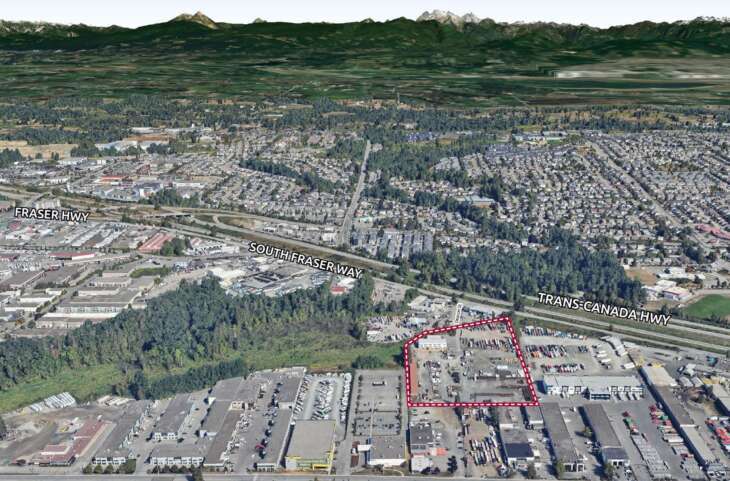 2595 Deacon St, Abbotsford, BC à vendre - Photo de l’immeuble – Image 1 sur 1