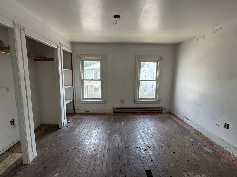 329 South St, Hagerstown, MD à vendre - Photo de l’immeuble – Image 2 sur 5
