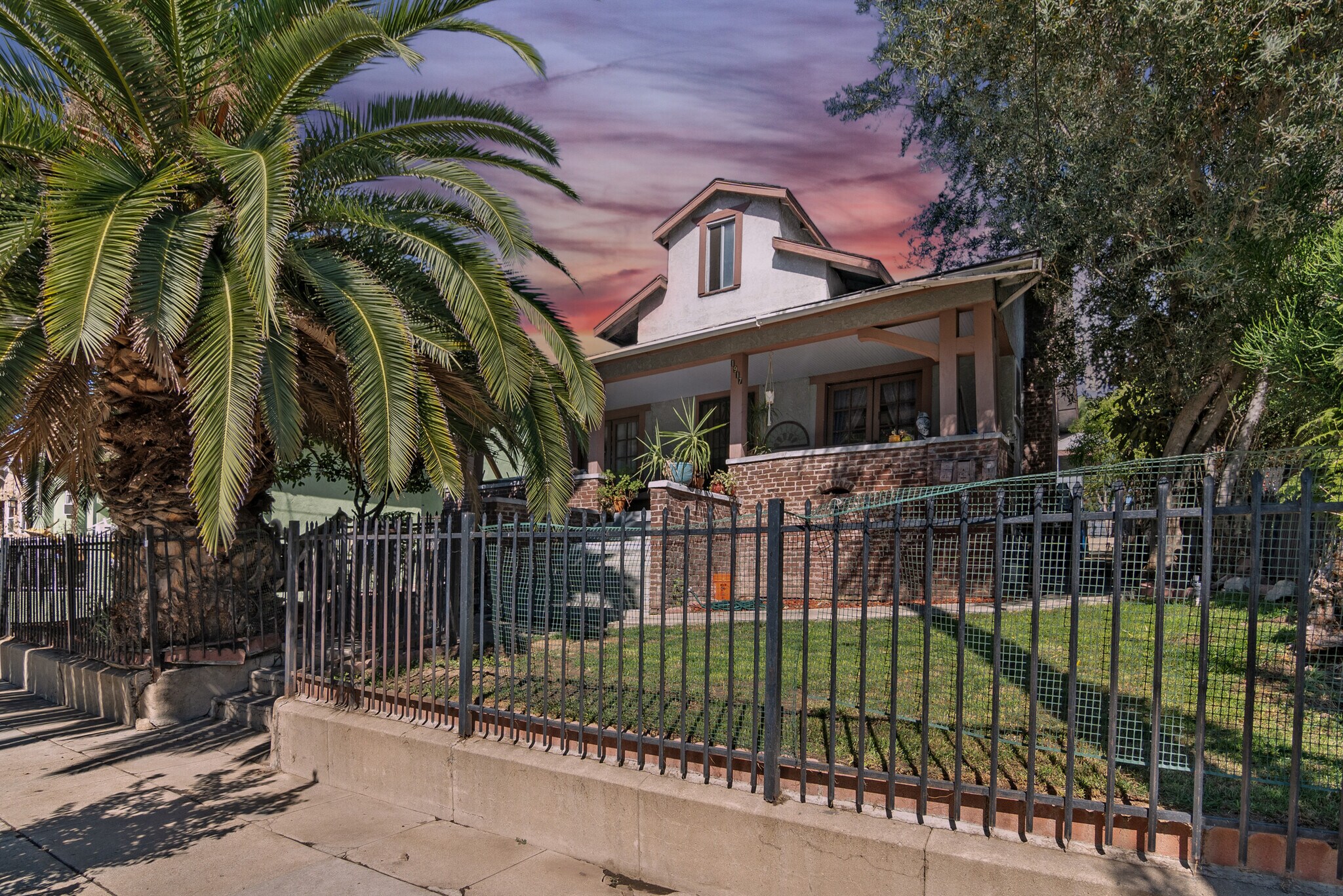1917 New Jersey St, Los Angeles, CA à vendre Photo de l’immeuble– Image 1 sur 25