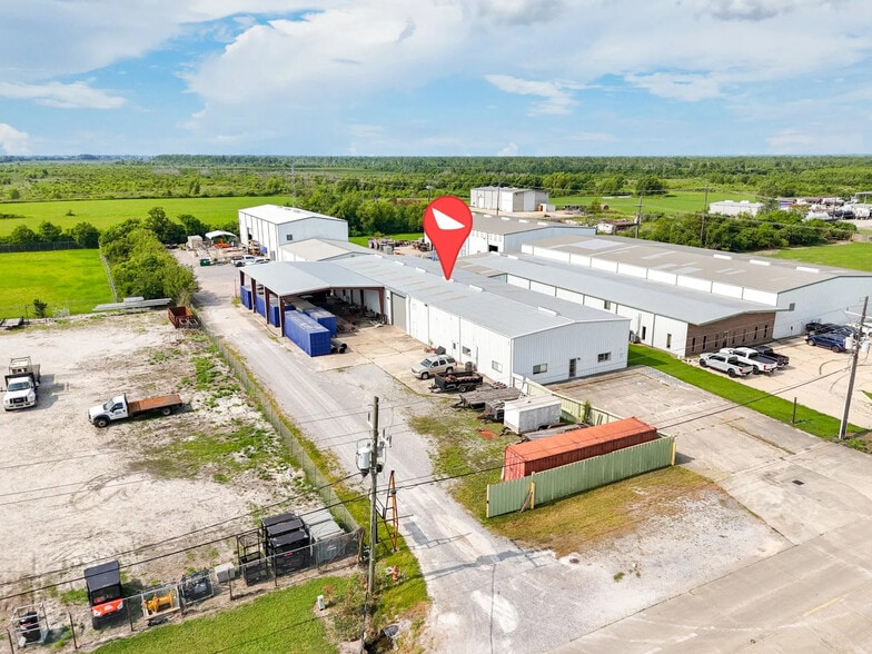 175 Thompson Rd, Houma, LA à louer - Photo de l’immeuble – Image 1 sur 3