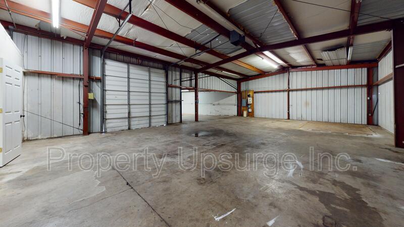 1950 Kitrick Ave, Oroville, CA à vendre - Photo de l’immeuble – Image 2 sur 29