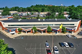 236 Boston Post Rd, Orange, CT à louer Photo intérieure– Image 2 sur 47