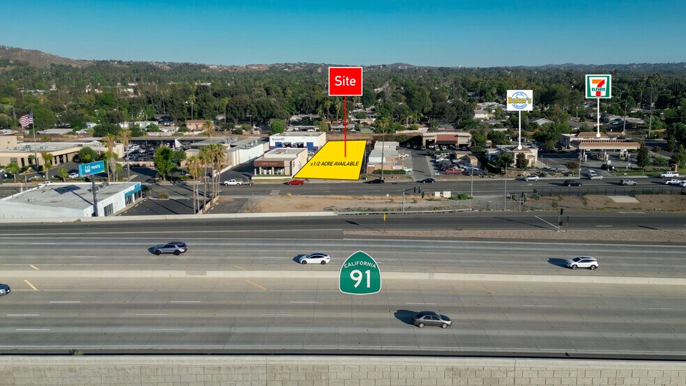 6666 Indiana Ave, Riverside, CA à louer - Photo de l’immeuble – Image 2 sur 6