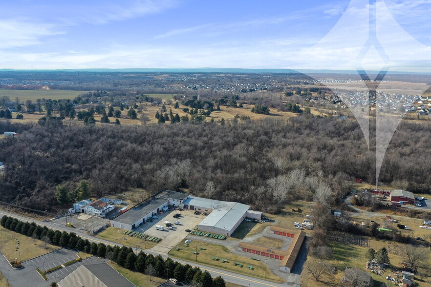 Jefferson Business Center portefeuille de 2 biens à vendre sur LoopNet.fr - Photo de l’immeuble – Image 3 sur 12