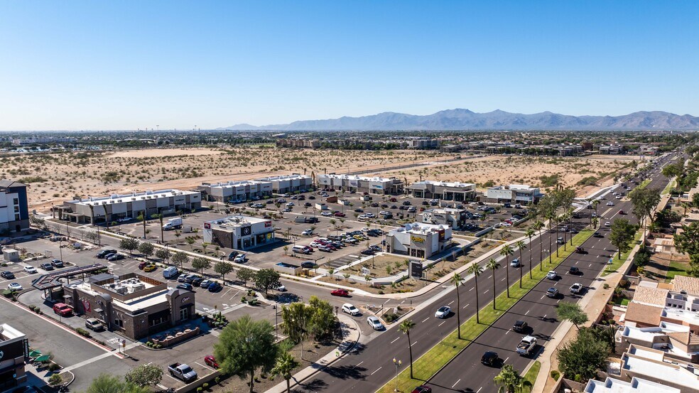 SEC of W Bell Rd & N Bullard Ave, Surprise, AZ à louer - Photo de l’immeuble – Image 1 sur 9