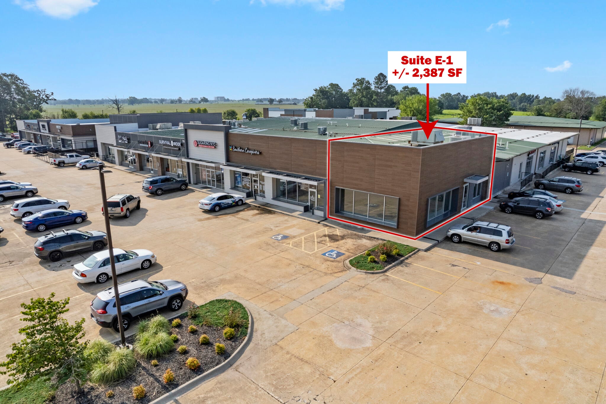 1395 E Henri De Tonti Blvd, Springdale, AR à louer Photo intérieure– Image 1 sur 2