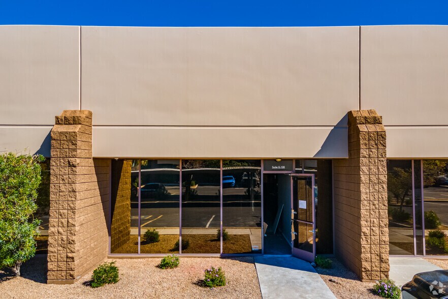 17235 N 75th Ave, Glendale, AZ à vendre - Photo de l’immeuble – Image 3 sur 5