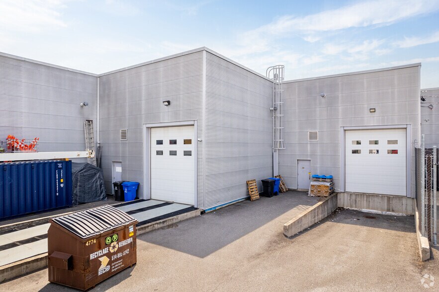 10 Rue Gaston-Dumoulin, Blainville, QC à louer - Photo de l’immeuble – Image 3 sur 33