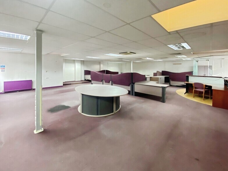 61-73 Loverock Rd, Reading à louer - Photo de l’immeuble – Image 3 sur 13