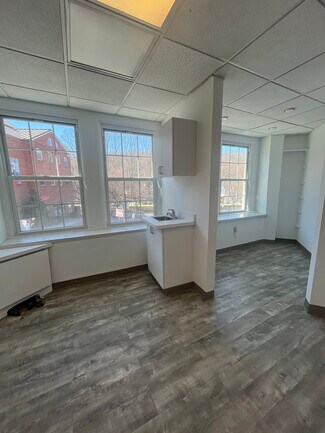 Plus de détails pour 3-27 Depot Plz, Bedford Hills, NY - Bureau/Local commercial à louer