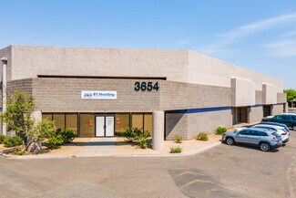 Plus de détails pour 3648-3654 W Osborn Rd, Phoenix, AZ - Industriel/Logistique à louer