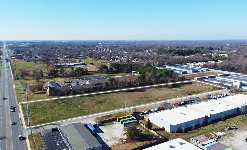 1025 W Hudson Rd, Rogers, AR à vendre - Photo de l’immeuble – Image 2 sur 7