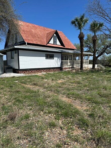 9900 E State Highway 71, Spicewood, TX à louer - Photo de l’immeuble – Image 3 sur 9