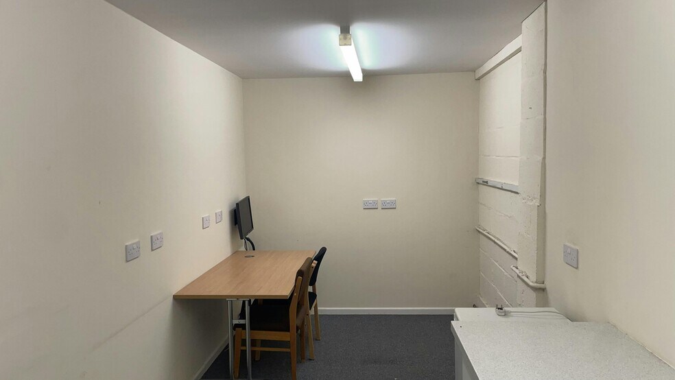 Rowleys Green Ln, Coventry à louer - Photo de l’immeuble – Image 2 sur 8