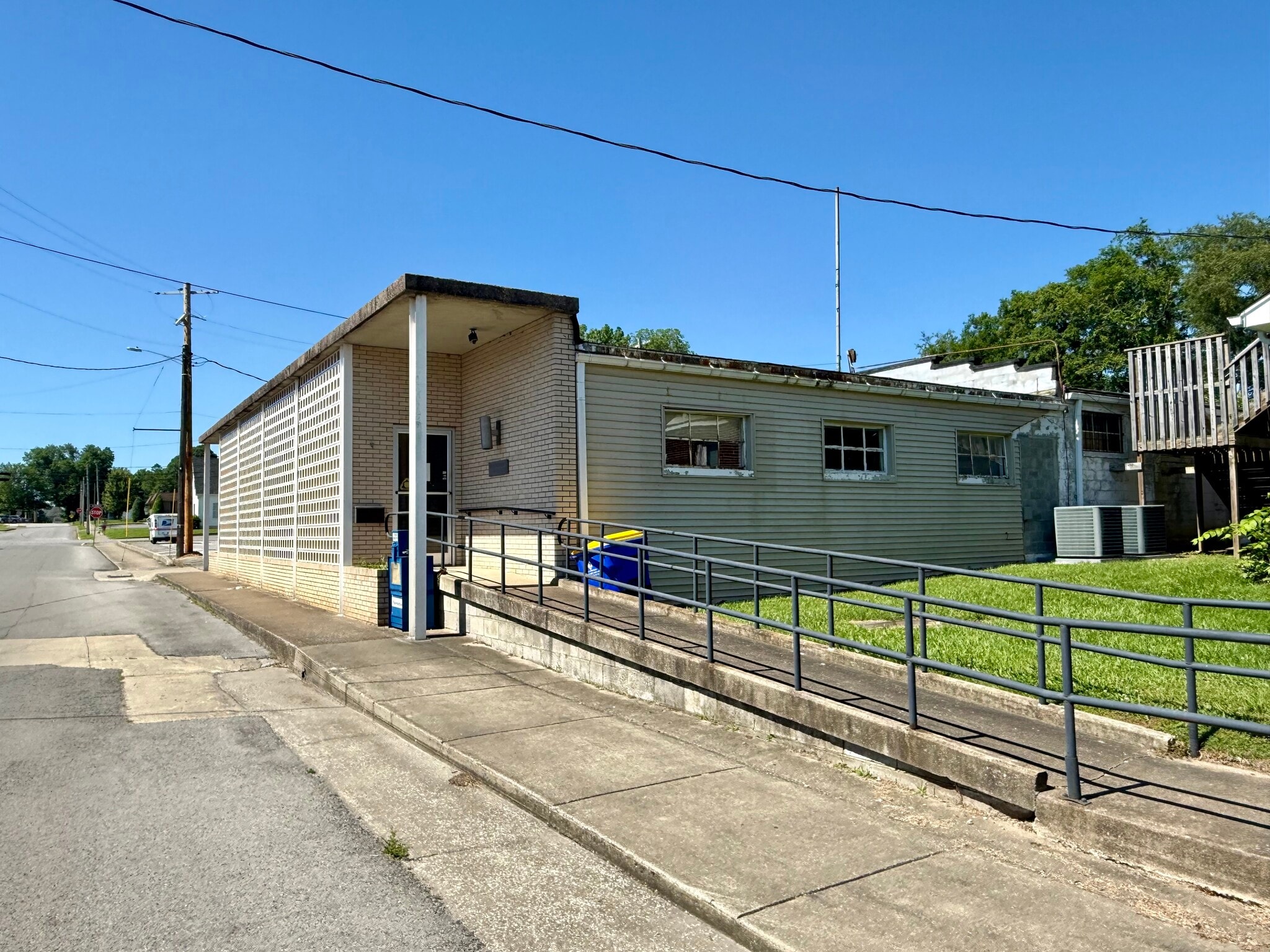 103 N High St, Franklin, KY à vendre Photo principale– Image 1 sur 2
