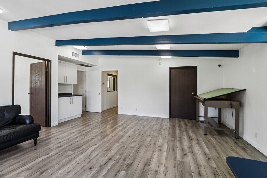 11100 Sheldon St, Sun Valley, CA à vendre - Photo de l’immeuble – Image 3 sur 41