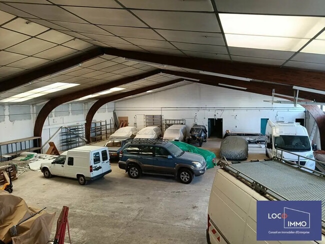 Plus de détails pour Industriel/Logistique à louer