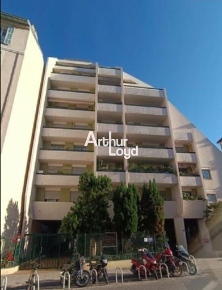 39 Rue Trachel, Nice à vendre - Photo de l’immeuble – Image 3 sur 5