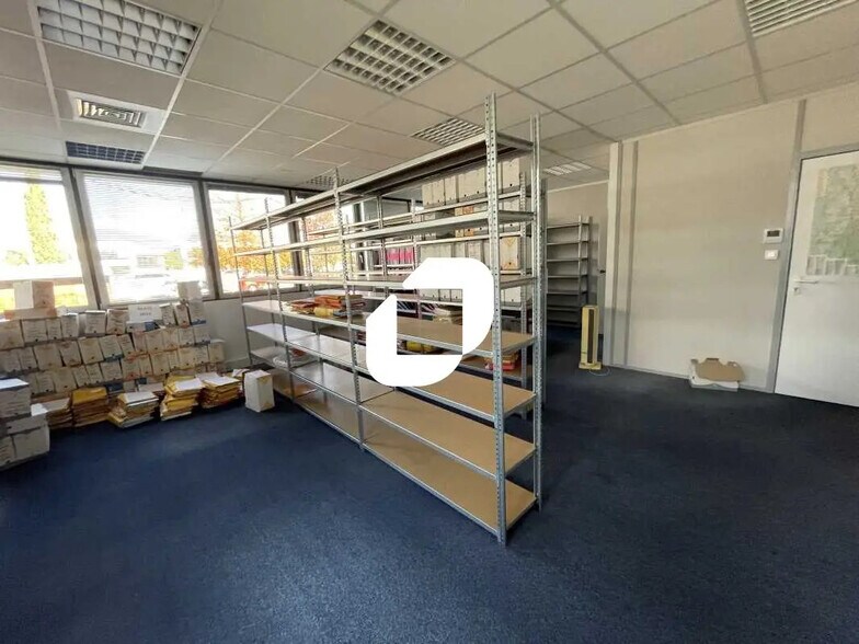 Bureau dans Bordeaux à louer - Photo de l’immeuble – Image 2 sur 7