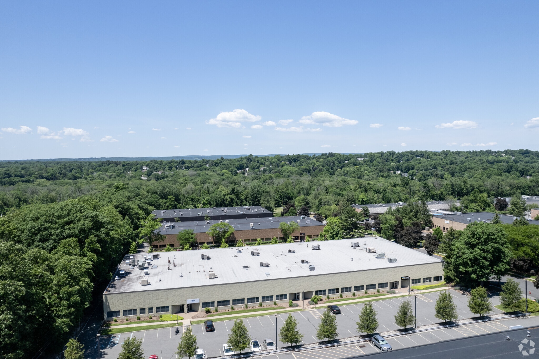 3 Pearl Ct, Allendale, NJ à louer Aérien– Image 1 sur 5