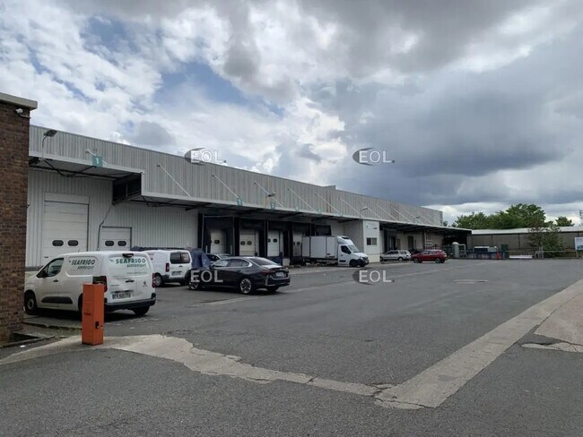 Plus de détails pour Industriel/Logistique à louer