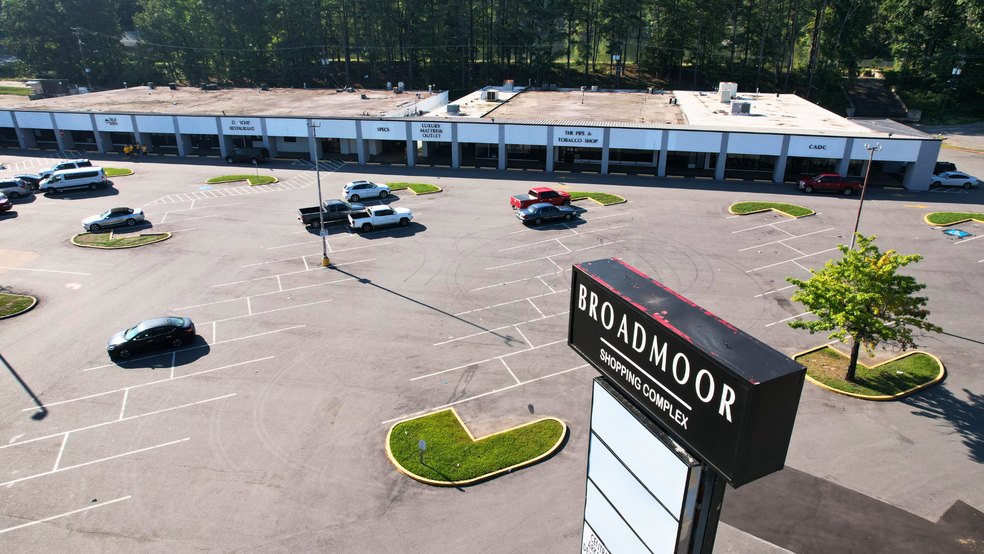 2800-3018 S University Ave, Little Rock, AR à louer - Photo de l’immeuble – Image 1 sur 9