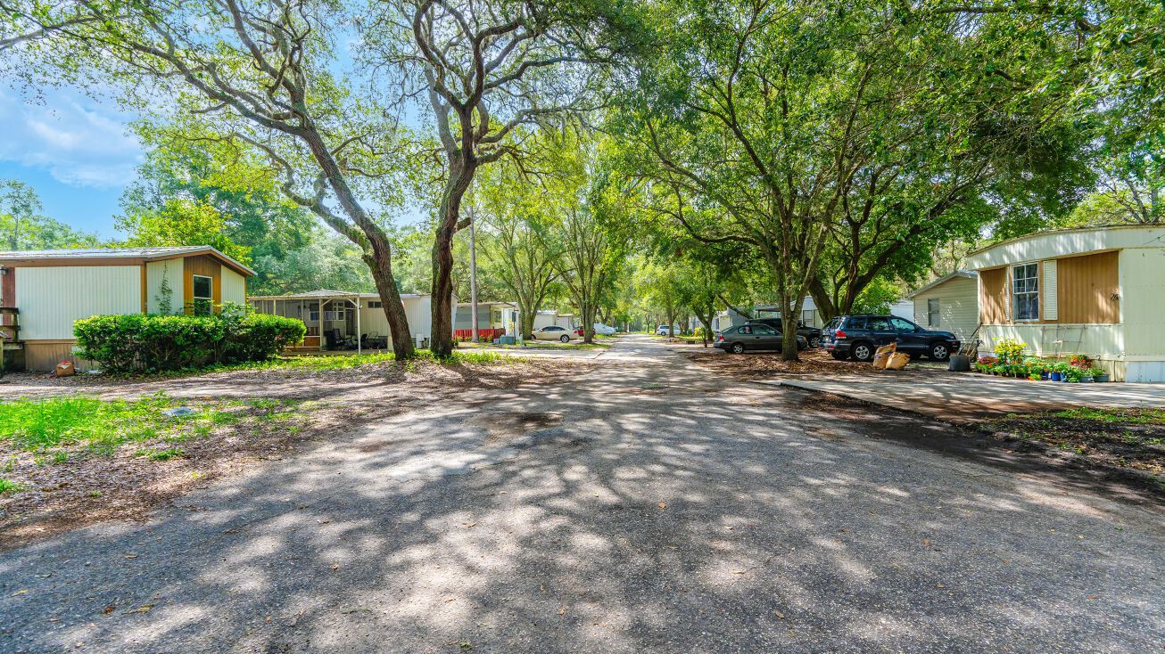 14455 E Highway 25, Ocklawaha, FL à vendre Photo de l’immeuble– Image 1 sur 19