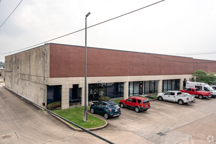 1100 Hercules Ave, Houston, TX à vendre - Photo de l’immeuble – Image 2 sur 10