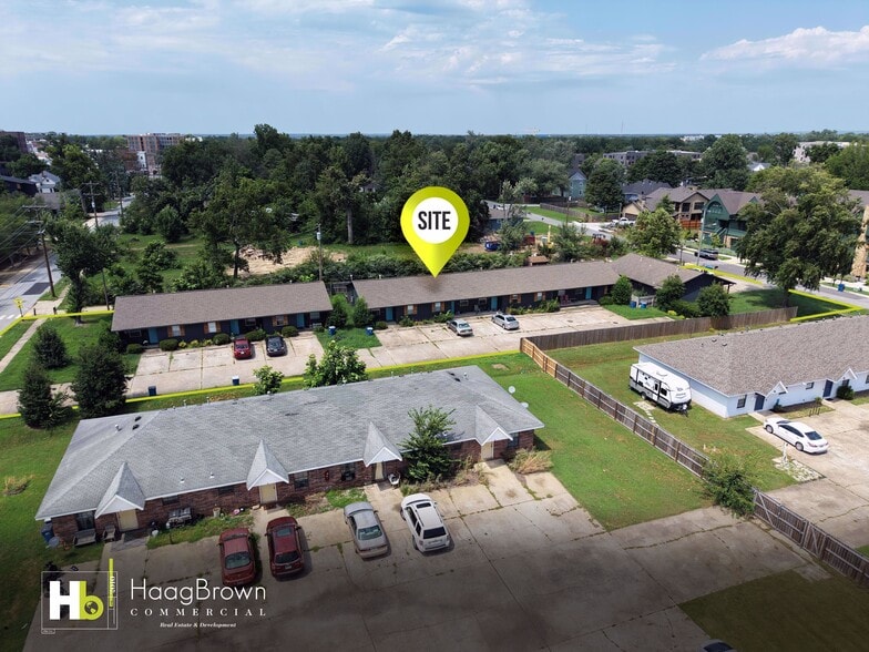 421 SE A St, Bentonville, AR à vendre - Aérien – Image 2 sur 7