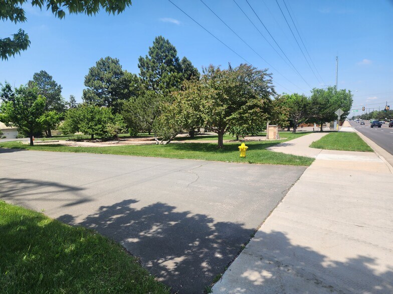 151 Potomac St, Aurora, CO à vendre - Photo de l’immeuble – Image 2 sur 13