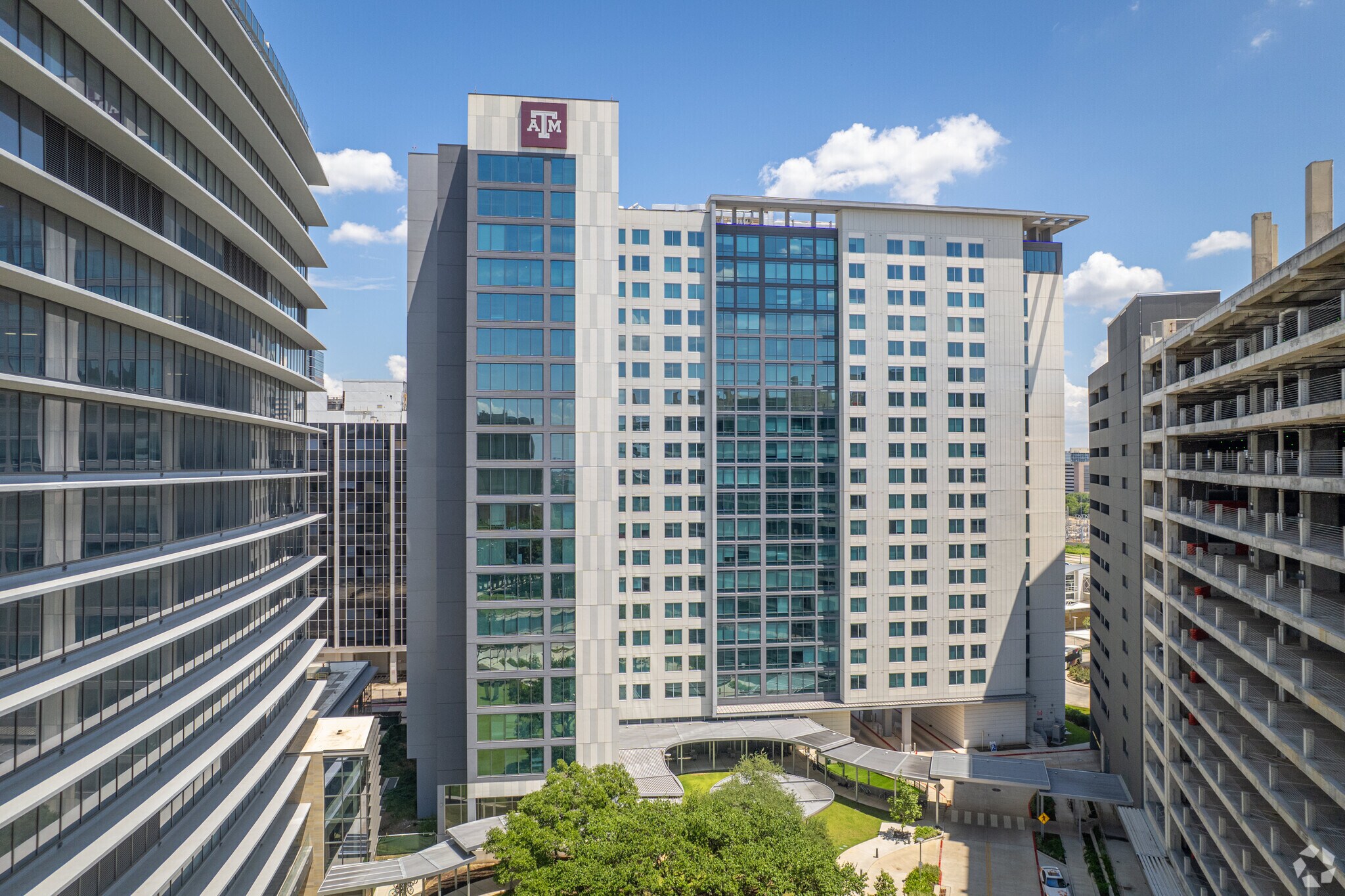 6919 Main St, Houston, TX à louer Photo principale– Image 1 sur 32