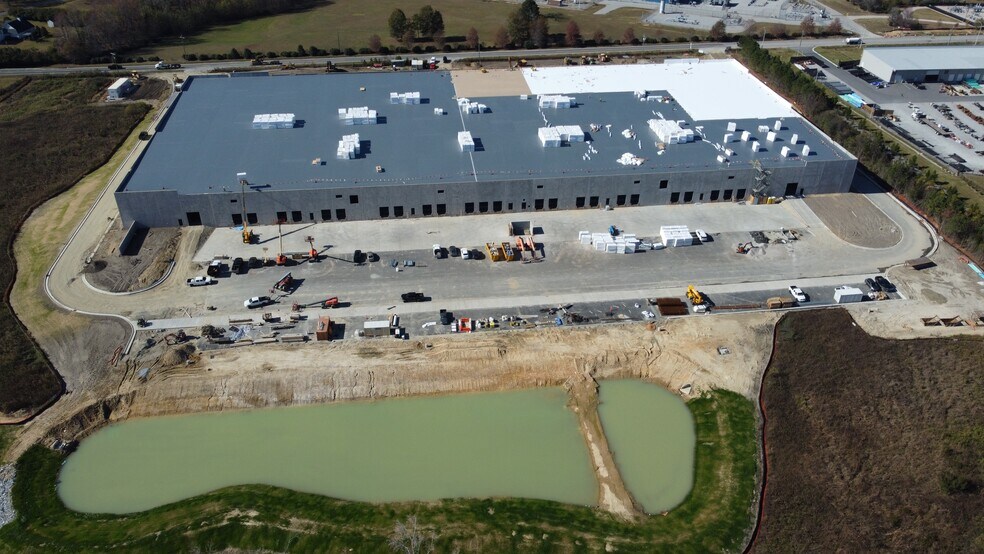 2301-2337 U.S. Hwy 70, Garner, NC à louer - Photo de l’immeuble – Image 2 sur 8