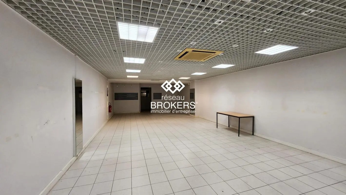Local commercial dans Albi à louer Photo intérieure– Image 1 sur 10