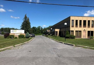 Plus de détails pour 600 Campbell St, Cornwall, ON - Bureau, Industriel/Logistique à louer