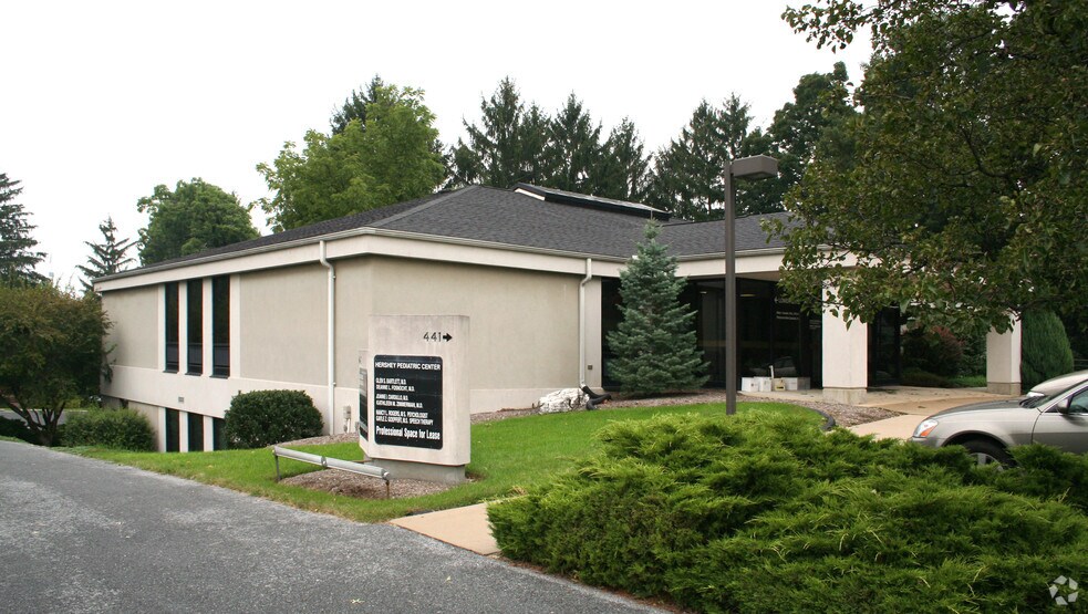 431-441 E Chocolate Ave, Hershey, PA à louer - Photo de l’immeuble – Image 2 sur 52