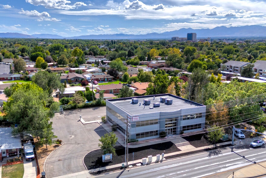 512 E 4500 S, Salt Lake City, UT à louer - Photo de l’immeuble – Image 2 sur 15