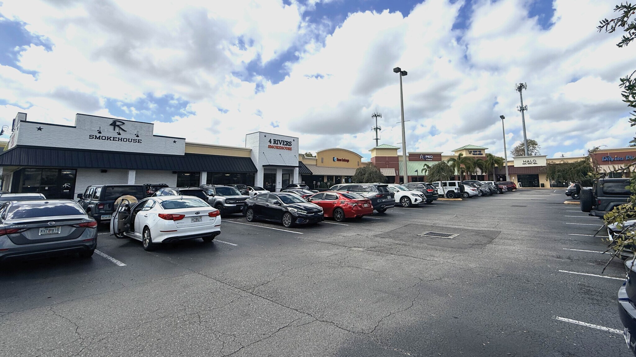 14310-14394 N Dale Mabry Hwy, Tampa, FL à louer Photo principale– Image 1 sur 35