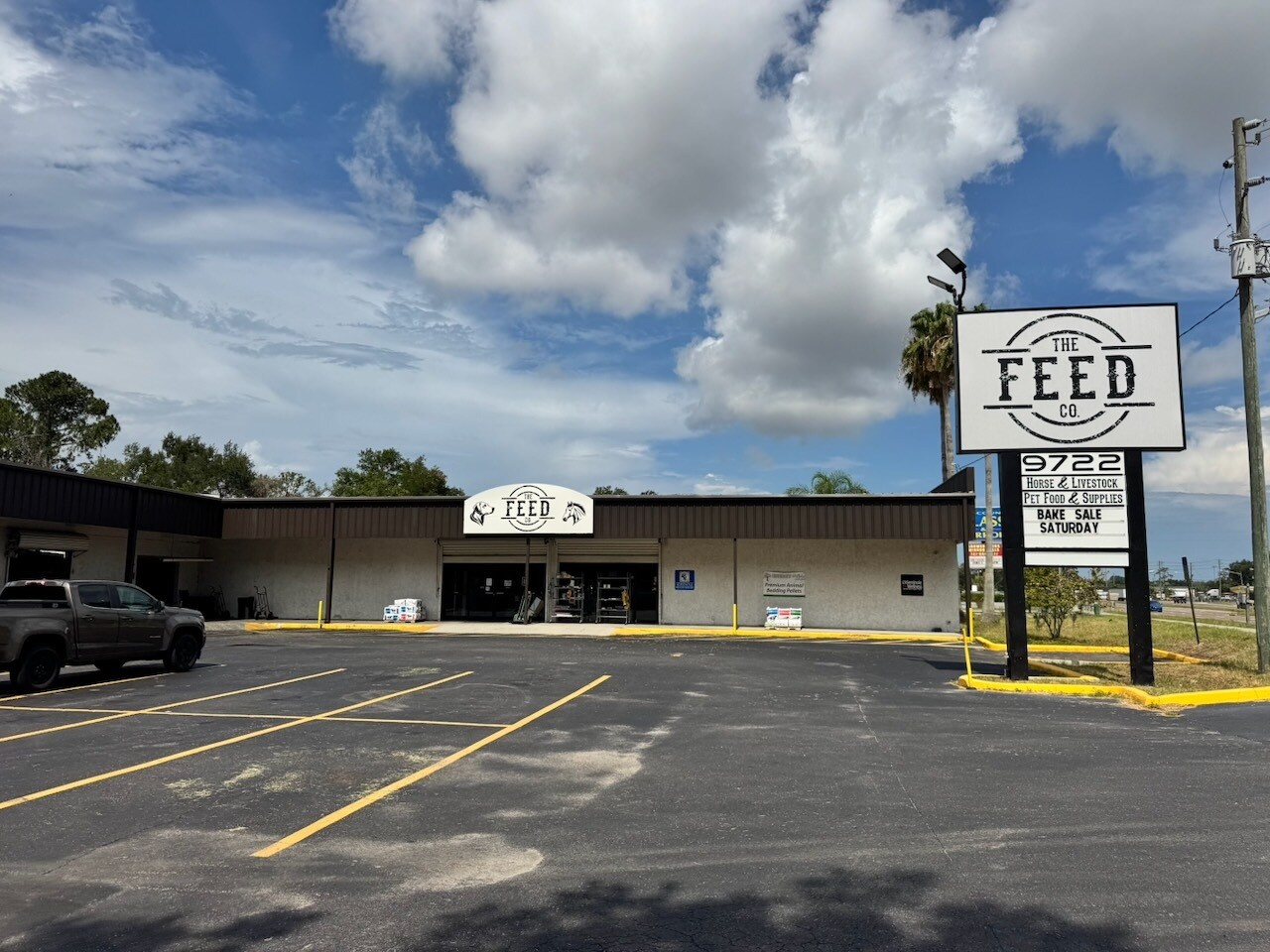 9722 State Road 52, Hudson, FL à louer Photo de l’immeuble– Image 1 sur 5