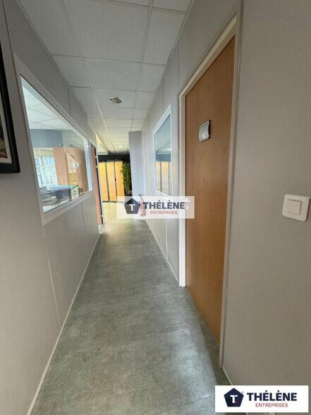 Bureau dans Castelnau-le-Lez à louer - Photo intérieure – Image 3 sur 5
