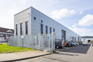 Plus de détails pour Honywood Rd, Basildon - Industriel/Logistique à louer